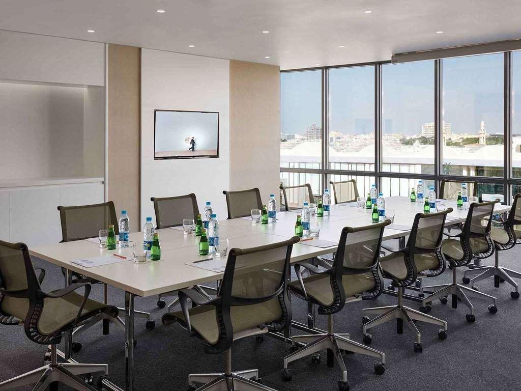 Novotel Jeddah Tahlia Instalações foto